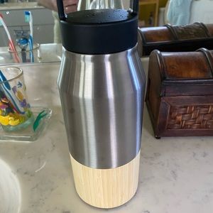 Welly - Bamboo Based Container